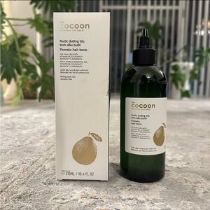 Cocoon Pomelo Hair Tonic 10.4 oz  (made in Vietnam)